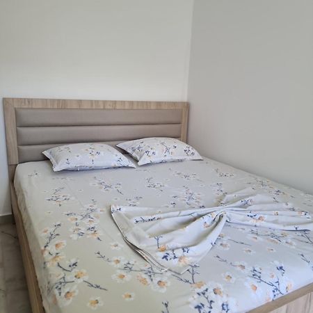 Rooms For Rent Durrës Extérieur photo