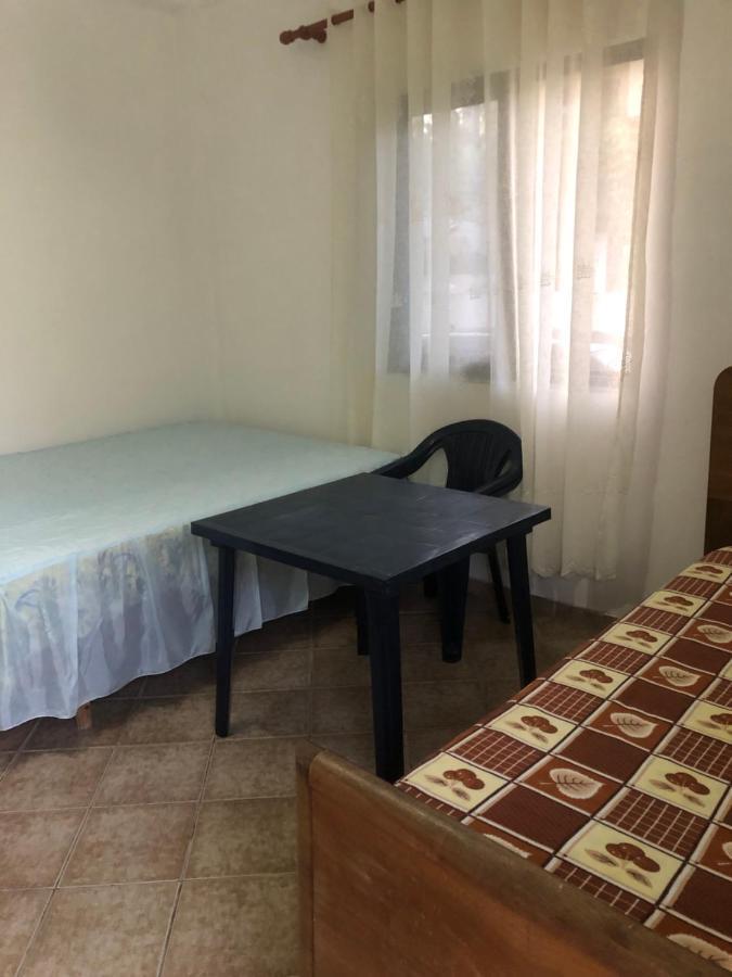 Rooms For Rent Durrës Extérieur photo