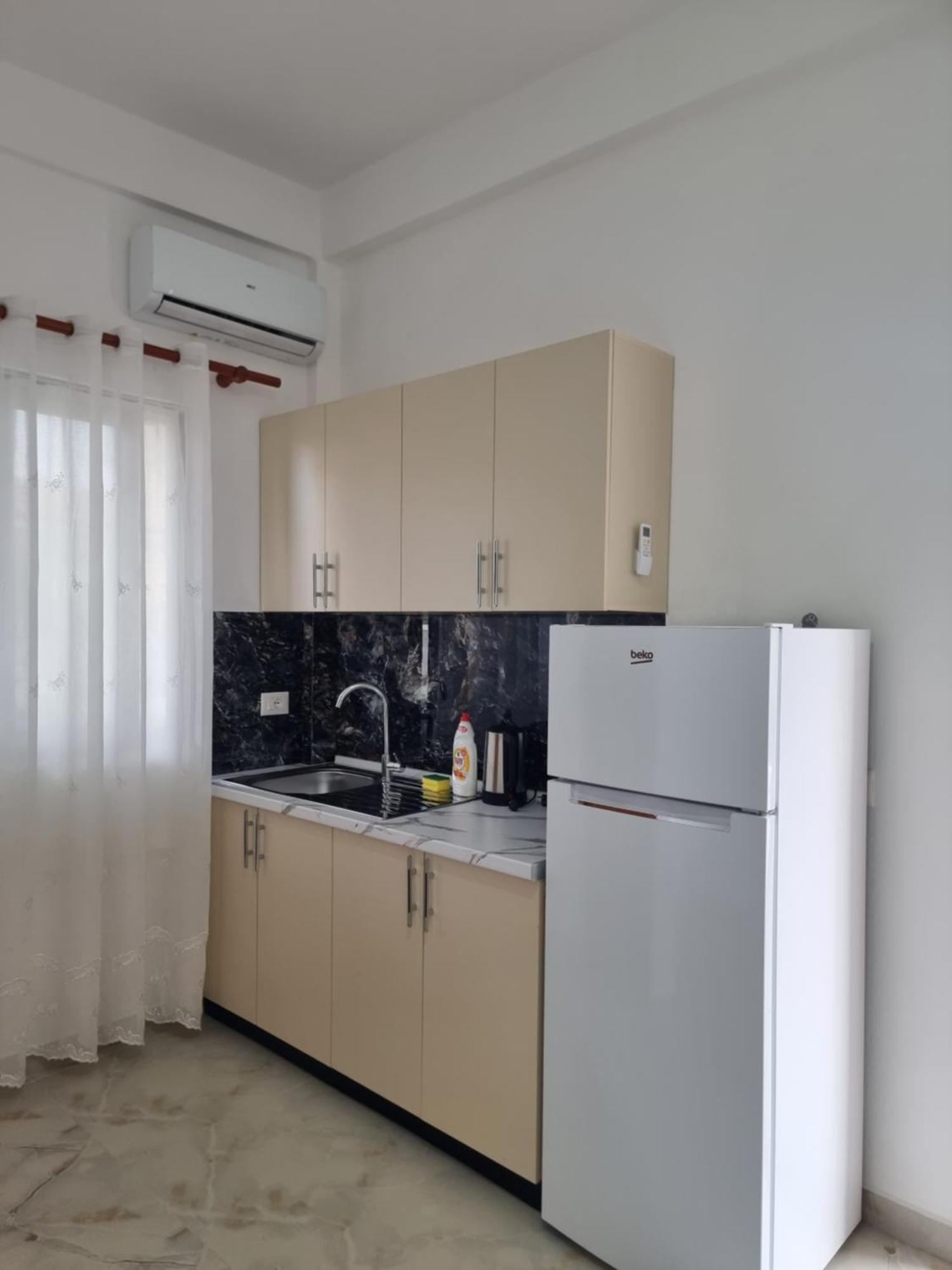 Rooms For Rent Durrës Extérieur photo