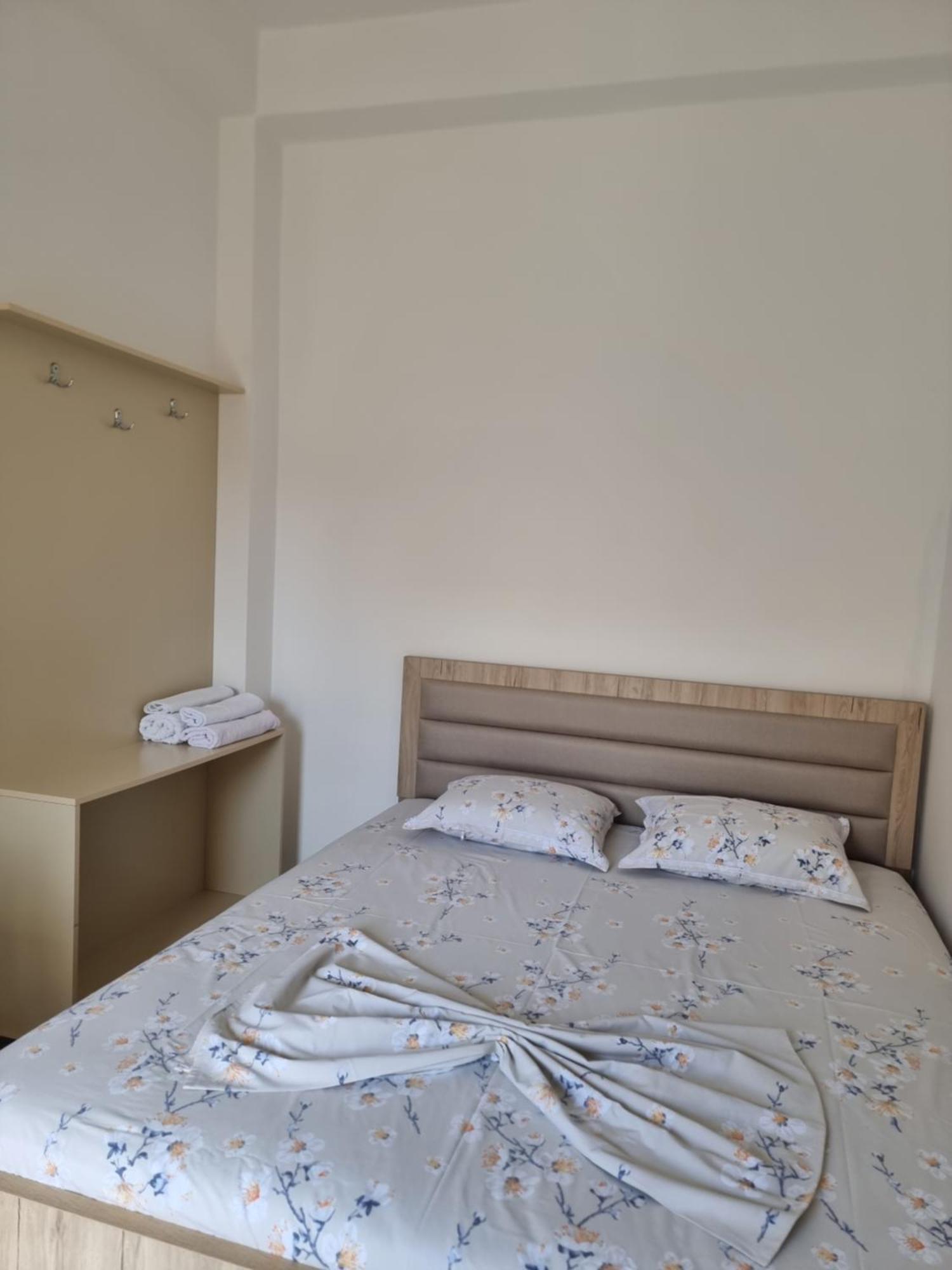 Rooms For Rent Durrës Extérieur photo